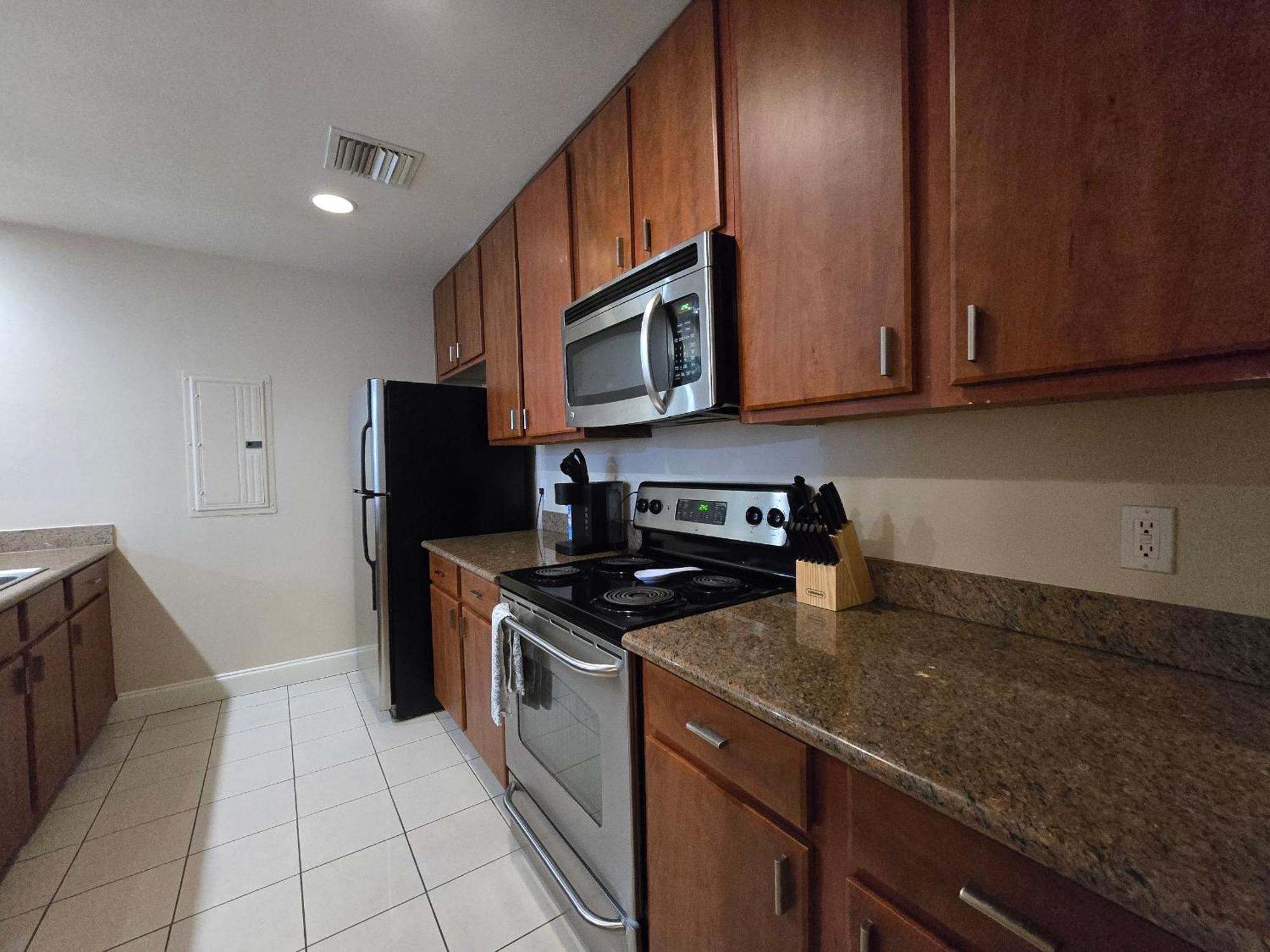 Amazing Condos Beautiful View 2 Blocks To French Quarter, Small Rooftop Pool, Gym, Seanger Theater, Super Dome, And Bourbon St Nova Orleães Quarto foto