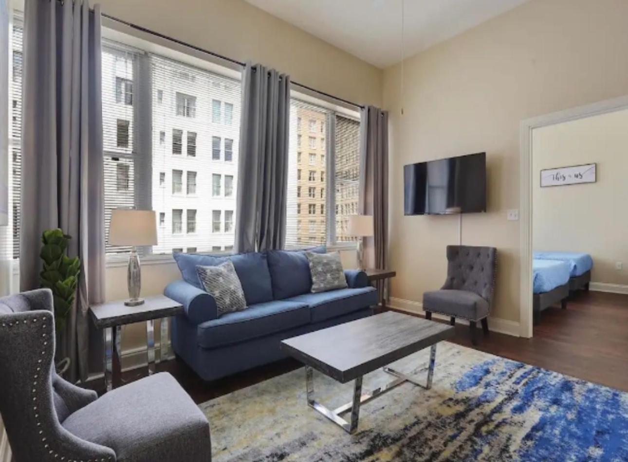 Amazing Condos Beautiful View 2 Blocks To French Quarter, Small Rooftop Pool, Gym, Seanger Theater, Super Dome, And Bourbon St Nova Orleães Exterior foto