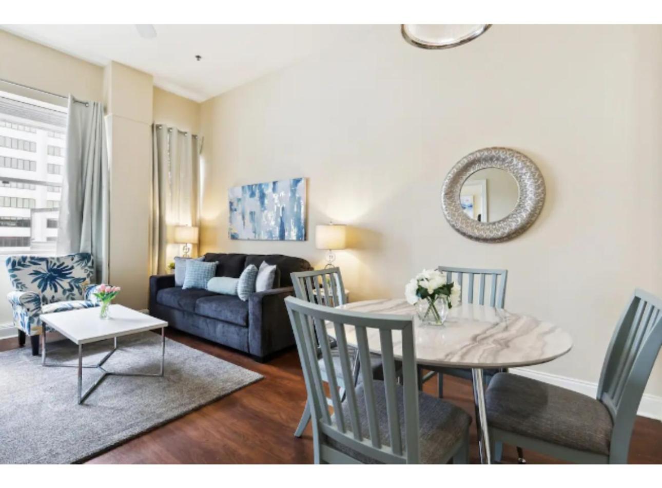 Amazing Condos Beautiful View 2 Blocks To French Quarter, Small Rooftop Pool, Gym, Seanger Theater, Super Dome, And Bourbon St Nova Orleães Quarto foto